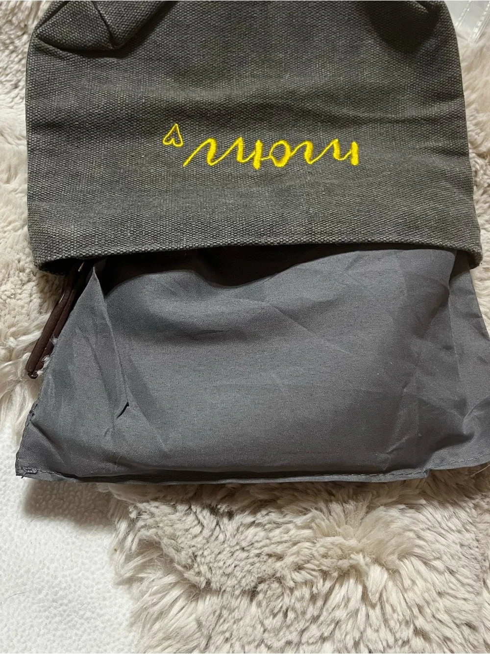 Embroidered 'mom' Grey Canvas Pouch with Yellow Script 02-05R